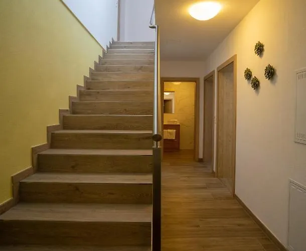 Alpenhof Appartamento *