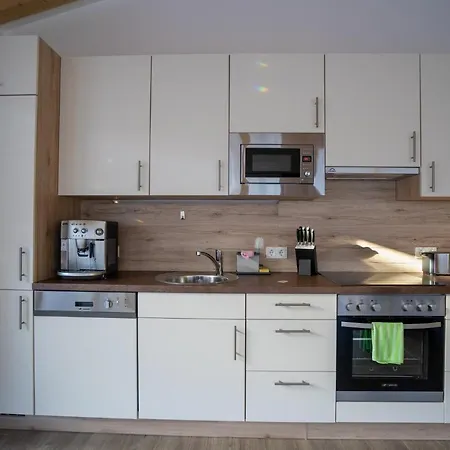 Alpenhof جيرلوس