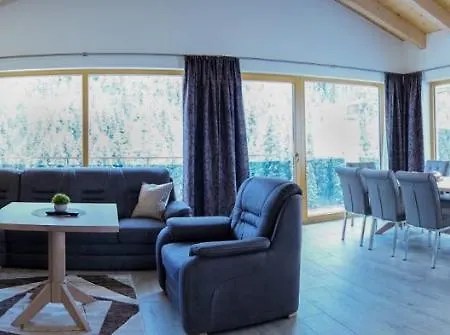 Alpenhof شقة جيرلوس